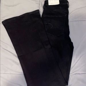 tags still on. american eagle. size 2 bell bottoms